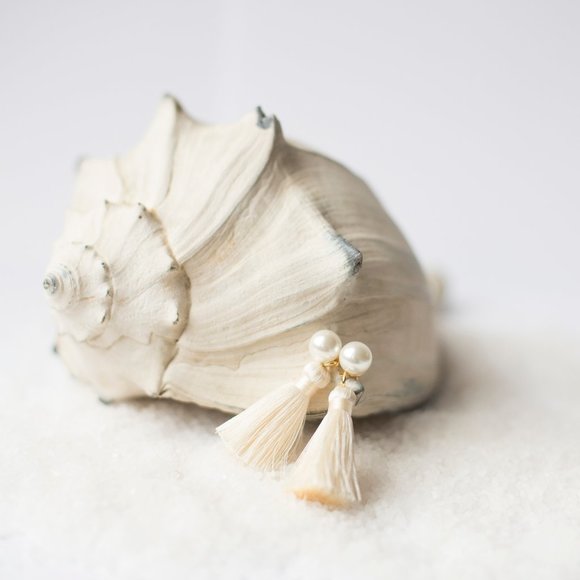 Pearl Tassel Earrings Ivory - Picture 3 of 3